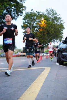 Runner Photo 4192844