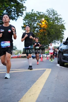 Runner Photo 4192850