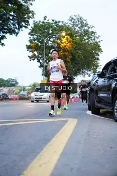 Runner Photo 4192980