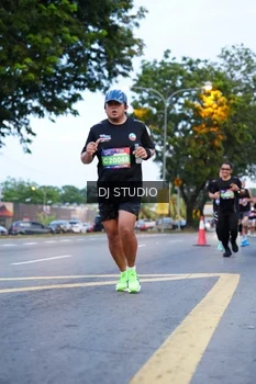 Runner Photo 4193038