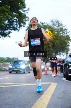 Runner Photo 4193173