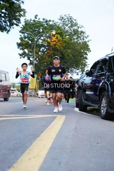 Runner Photo 4193198