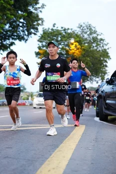 Runner Photo 4193249