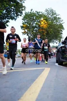 Runner Photo 4193514