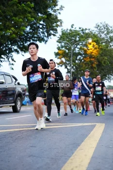 Runner Photo 4193522