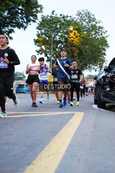 Runner Photo 4193541