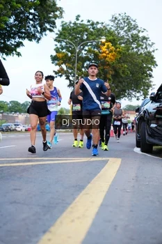 Runner Photo 4193550