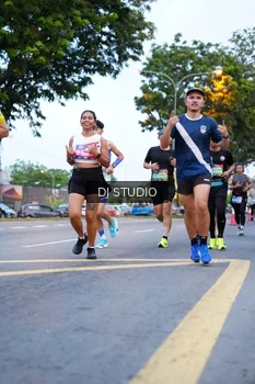 Runner Photo 4193565