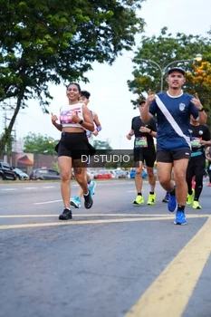 Runner Photo 4193577