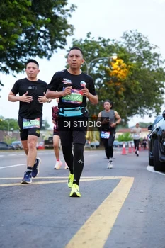Runner Photo 4193609