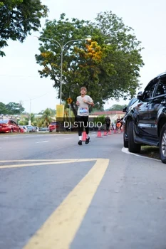 Runner Photo 4193687
