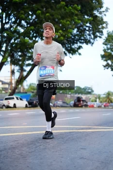 Runner Photo 4193825