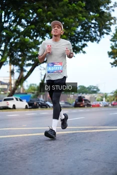 Runner Photo 4193831