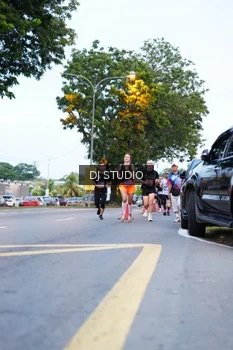 Runner Photo 4193843
