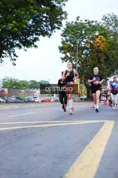 Runner Photo 4193919