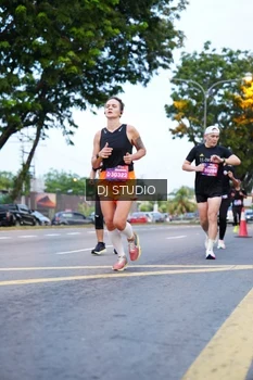 Runner Photo 4193964