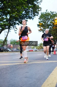 Runner Photo 4193965