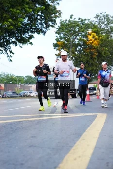 Runner Photo 4194067