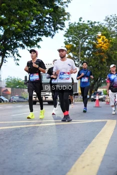 Runner Photo 4194087