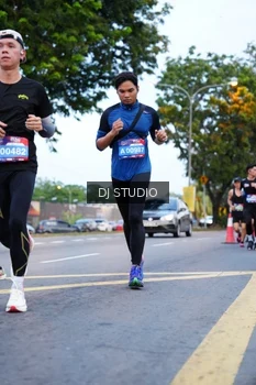 Runner Photo 4194160