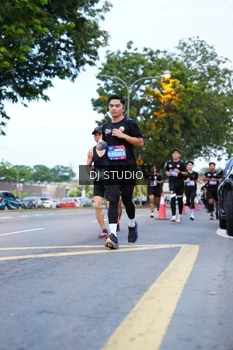 Runner Photo 4194230