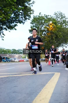 Runner Photo 4194237