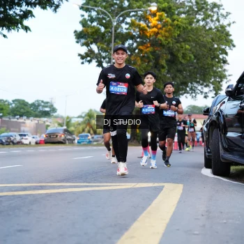 Runner Photo 4194257