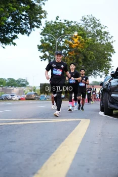 Runner Photo 4194260