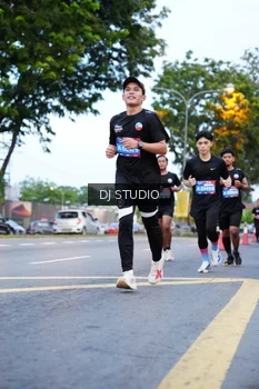 Runner Photo 4194269