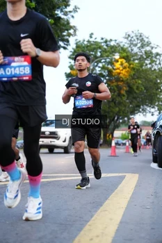 Runner Photo 4194296