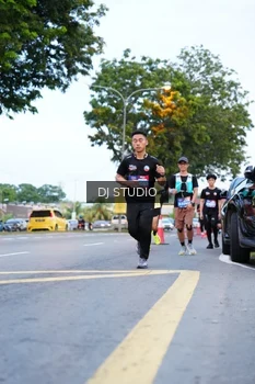 Runner Photo 4194301