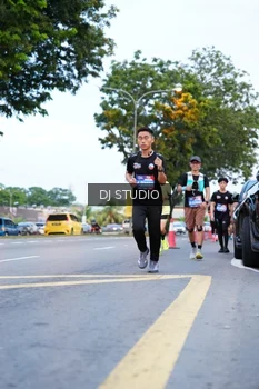 Runner Photo 4194312