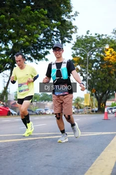 Runner Photo 4194324
