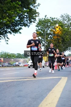 Runner Photo 4194357