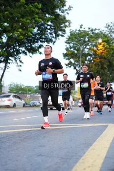 Runner Photo 4194364