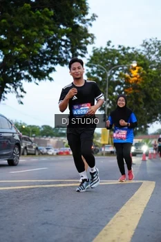 Runner Photo 4194442