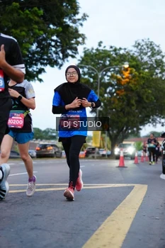 Runner Photo 4194444