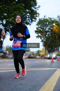 Runner Photo 4194451