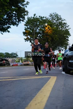 Runner Photo 4194463