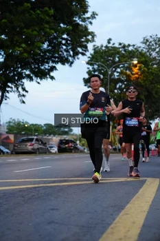 Runner Photo 4194464