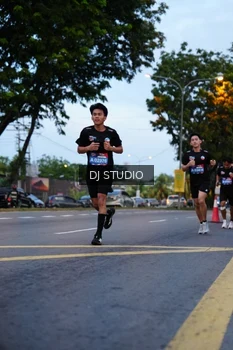 Runner Photo 4194520