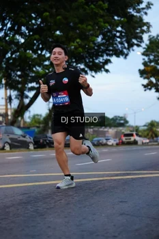 Runner Photo 4194538