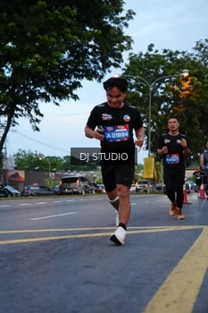 Runner Photo 4194547
