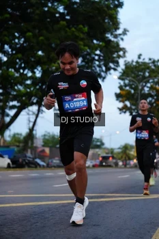 Runner Photo 4194551