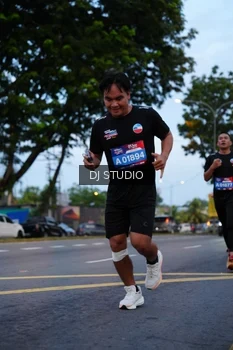 Runner Photo 4194553