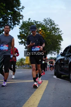 Runner Photo 4194586