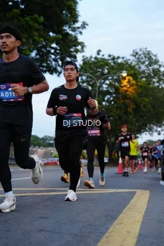 Runner Photo 4194787