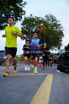 Runner Photo 4194826