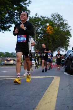 Runner Photo 4194862