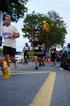 Runner Photo 4194868